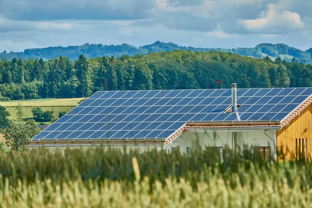 Einnahmen mit Photovoltaik durch Vermietung der Dachfläche